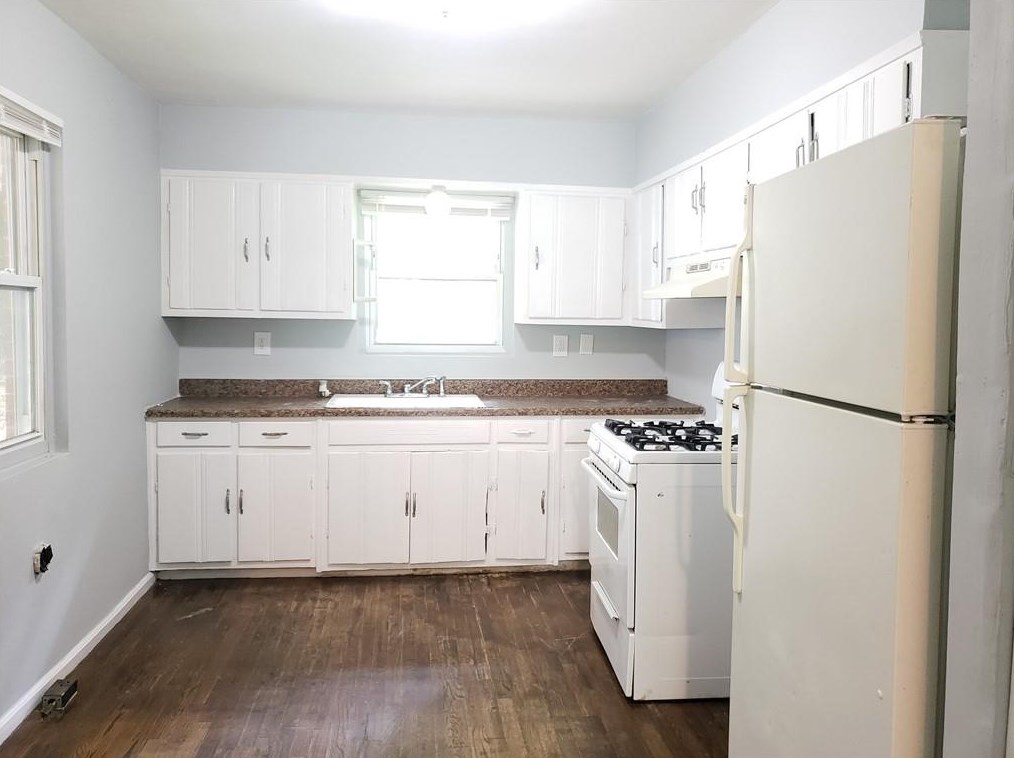 1964 Rosewood Rd, Decatur GA  30032-7018 exterior