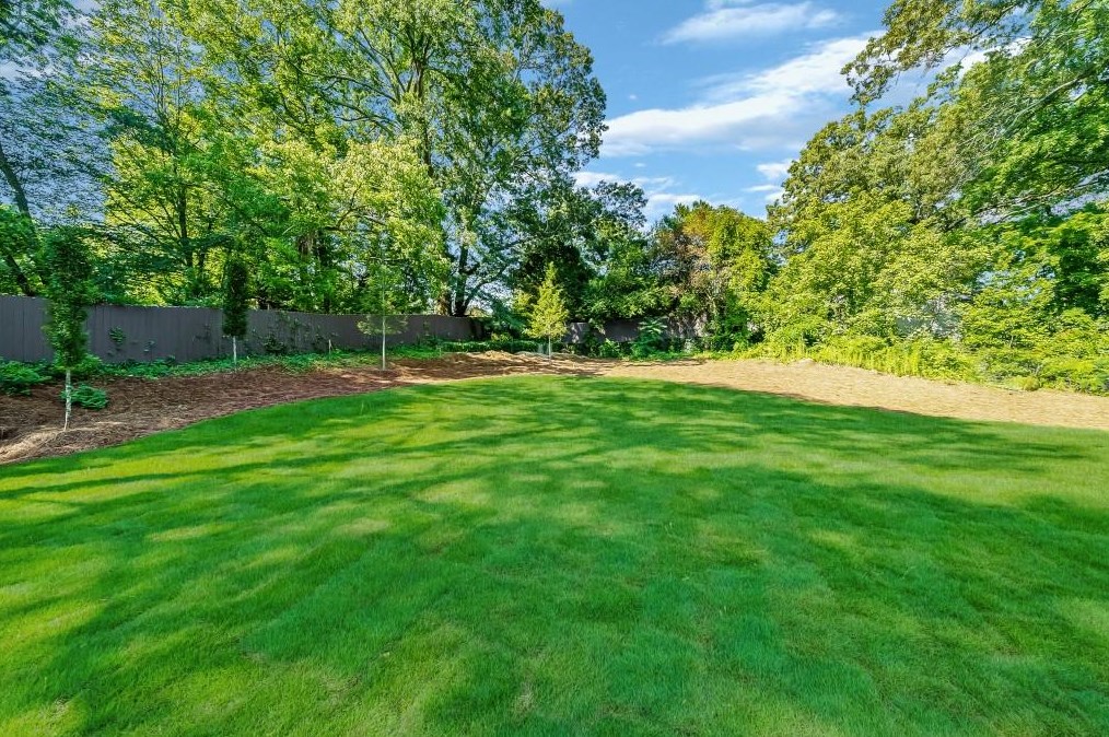 1783 Noble Dr, Atlanta GA 30306-3140 exterior