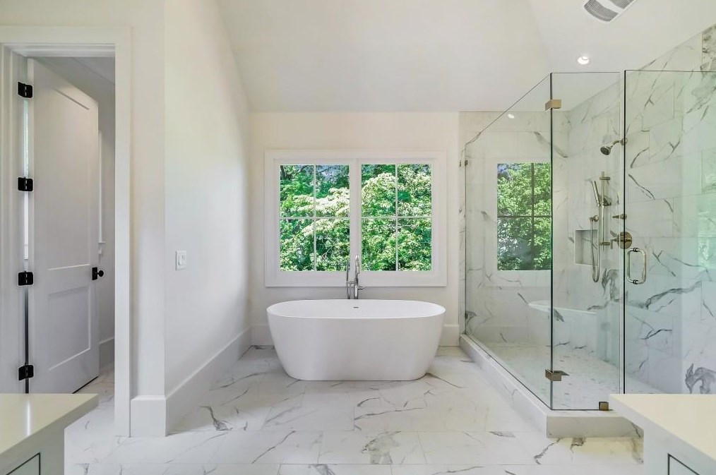 1783 Noble Dr, Atlanta GA 30306-3140 exterior