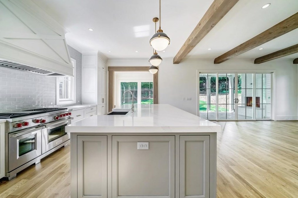 1783 Noble Dr, Atlanta GA 30306-3140 exterior