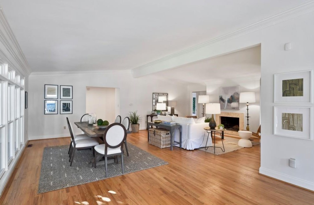 1930 Wildwood Pl, Atlanta GA  30324-4957 exterior