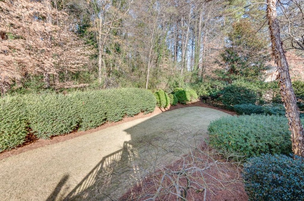 2478 Oakleigh Ct, Atlanta GA  30329 exterior