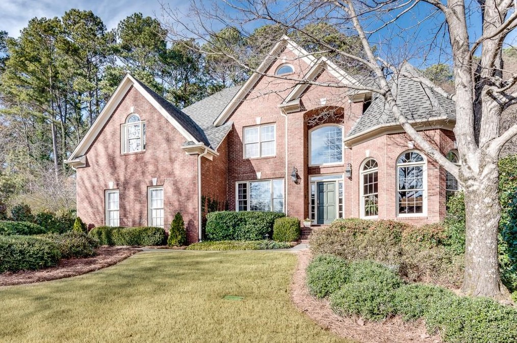 2478 Oakleigh Ct, Atlanta GA  30345-3874 exterior