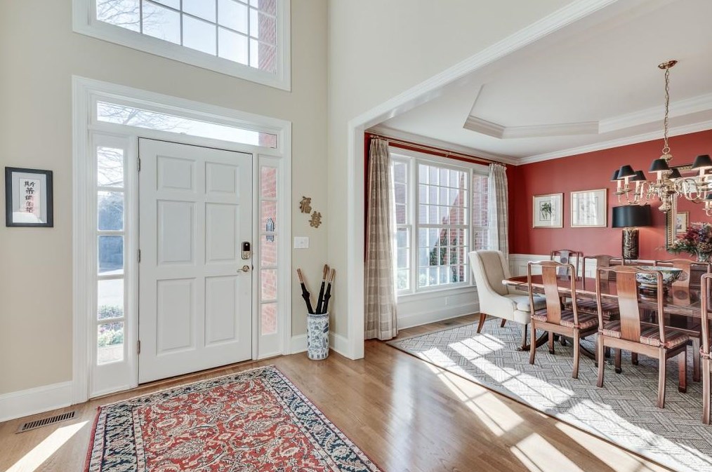 2478 Oakleigh Ct, Atlanta GA  30329 exterior