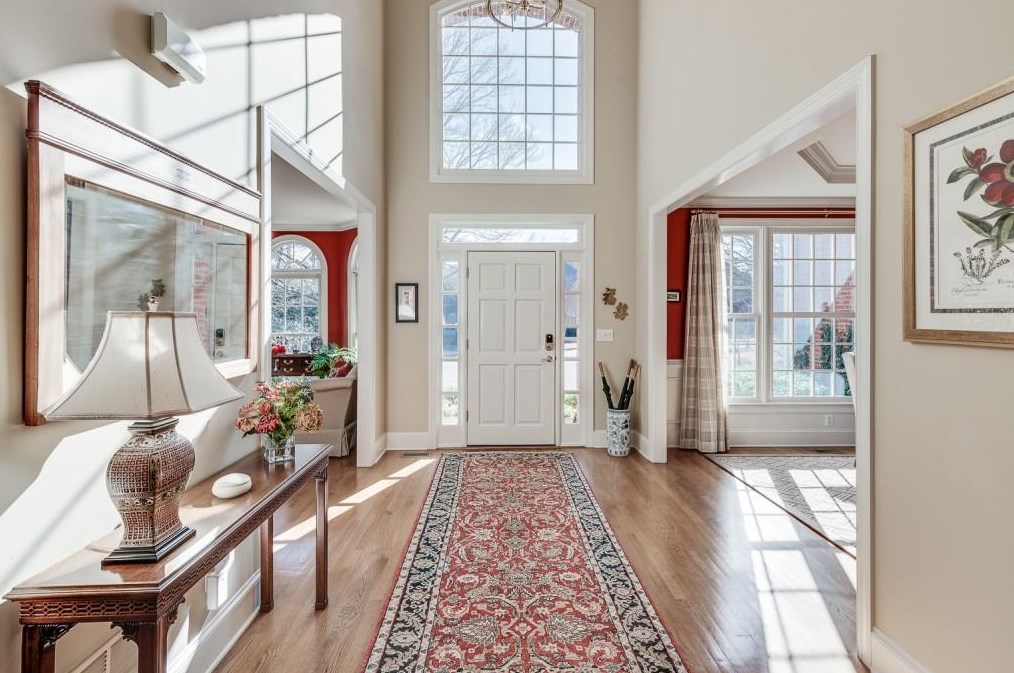 2478 Oakleigh Ct, Atlanta GA  30329 exterior