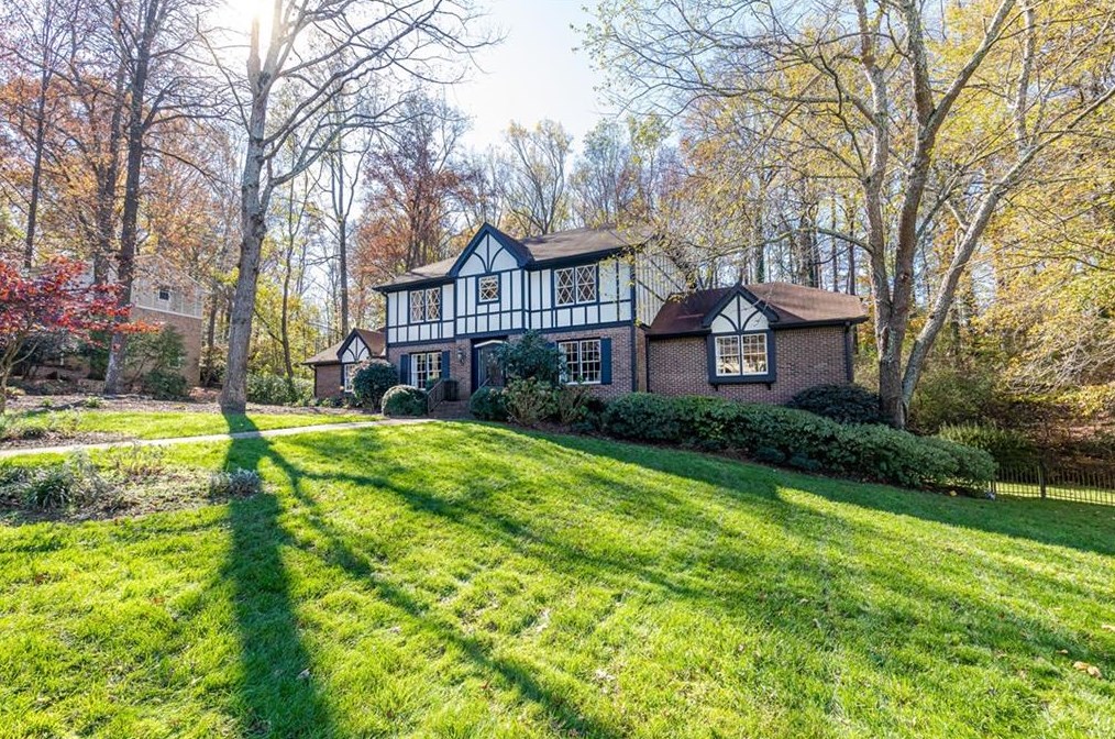 7670 Ryefield Dr, Atlanta GA  30350-5534 exterior