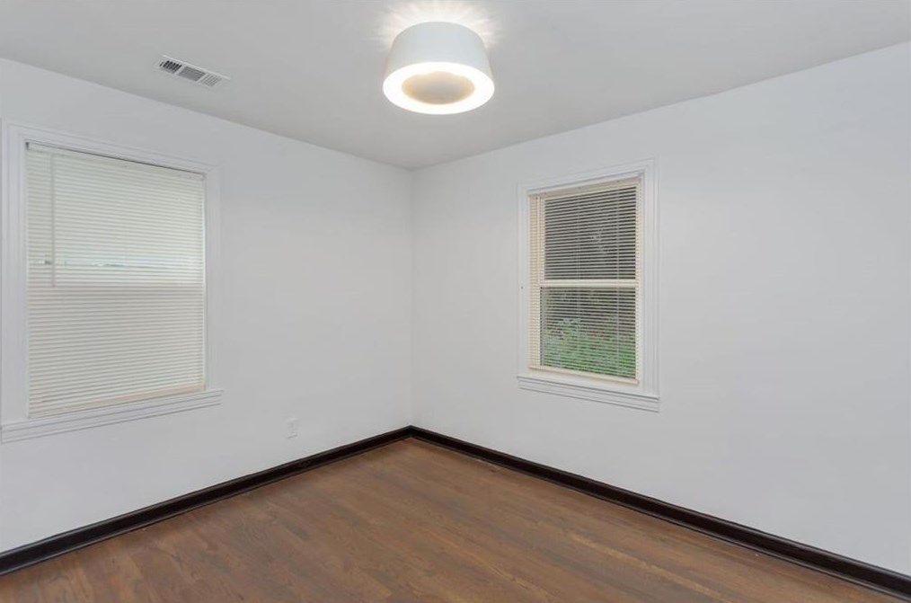 3060 Waters Rd, Atlanta GA  30354-2367 exterior