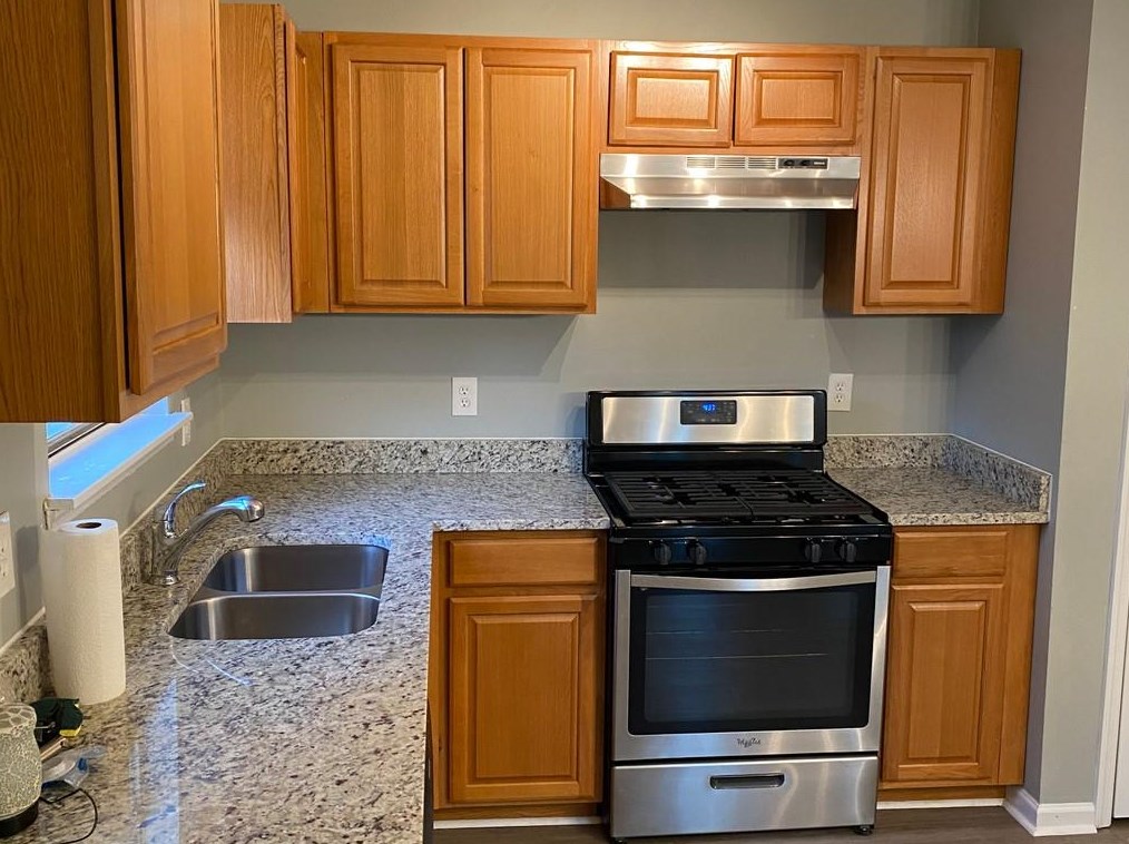 2761 Knollberry Ln, Decatur GA  30034-3242 exterior