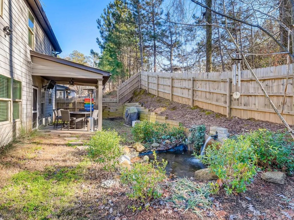 4192 Woodland Park Dr, Atlanta GA  30331 exterior