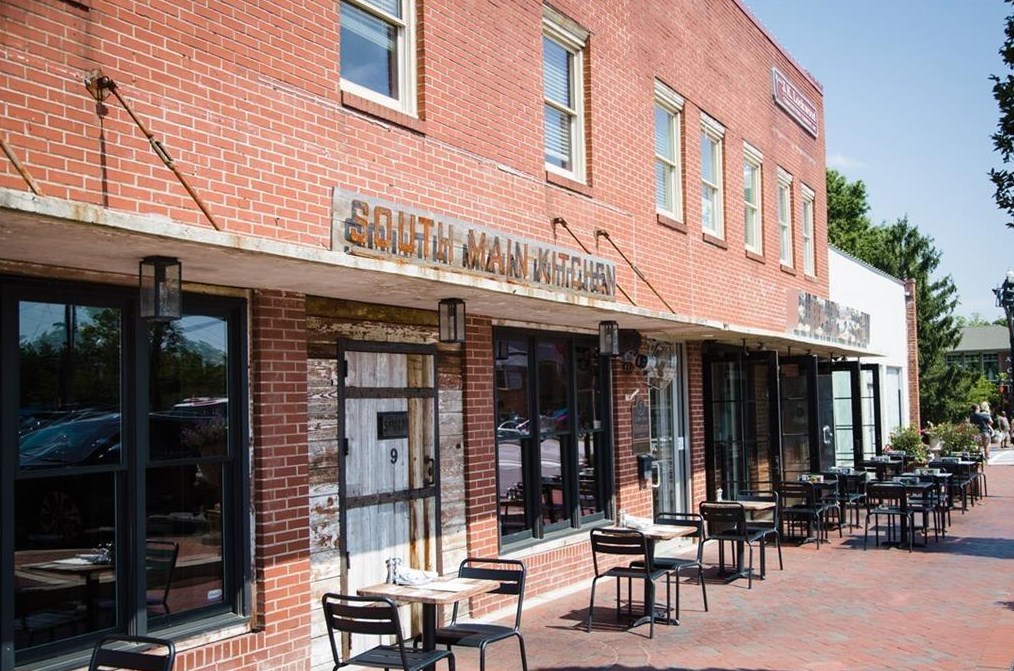 141 Devore Rd, Alpharetta GA 30009-0019 exterior