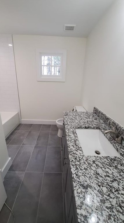 1907 Austin Dr, Decatur GA  30032-5120 exterior