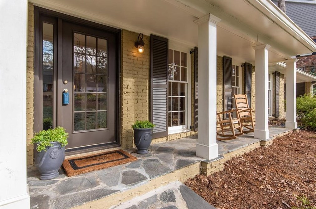 1120 Winding Creek Trl, Atlanta GA  30328-2847 exterior