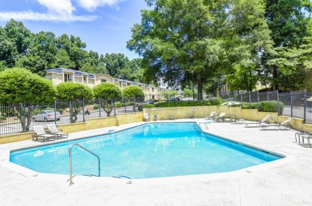 5400 Roswell Rd, Atlanta GA  30342-1972 exterior