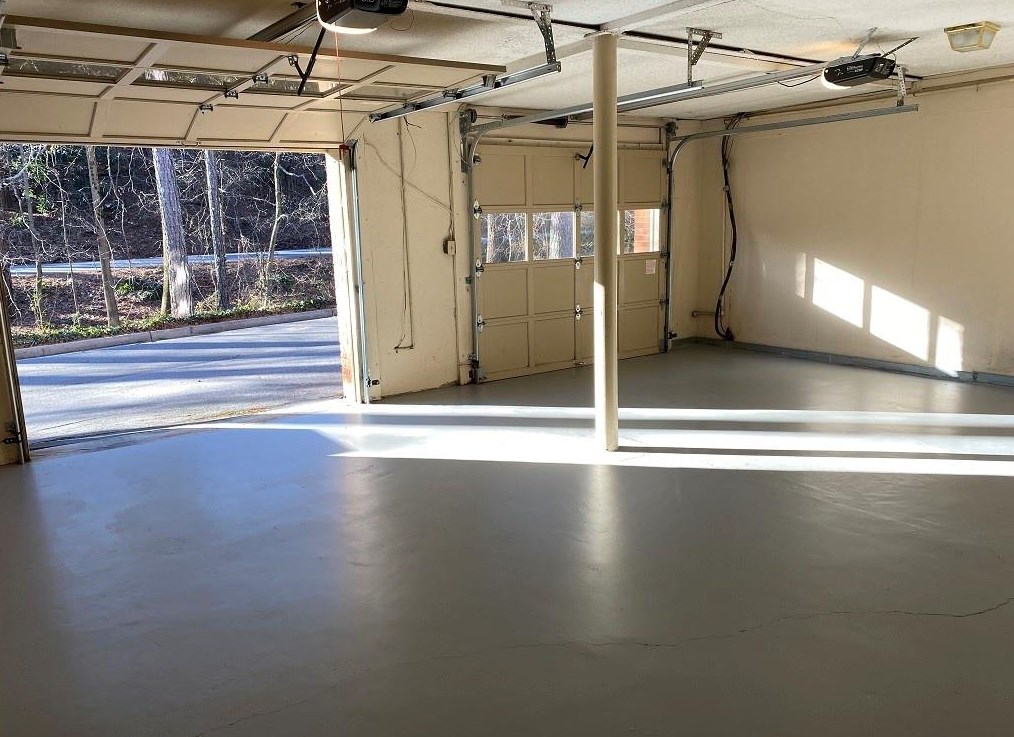 3114 Vinings Rdg Dr, Atlanta GA 30339-3770 exterior