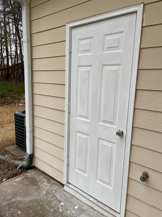 2807 Snapfinger Mnr, Decatur GA 30035-4166 exterior