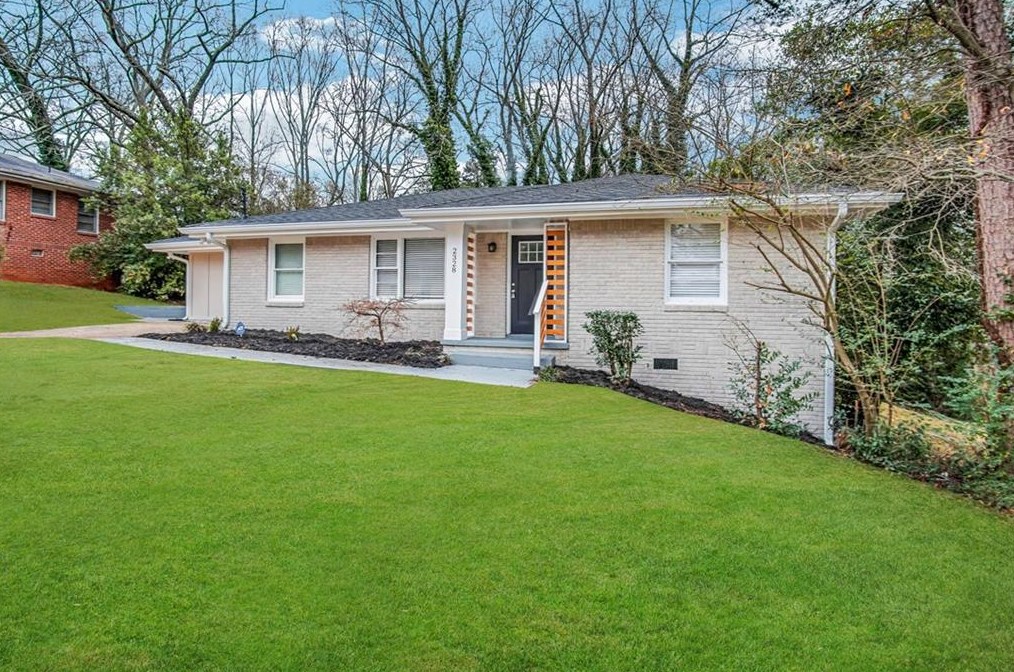 2328 Starline Dr, Decatur GA  30032-6372 exterior