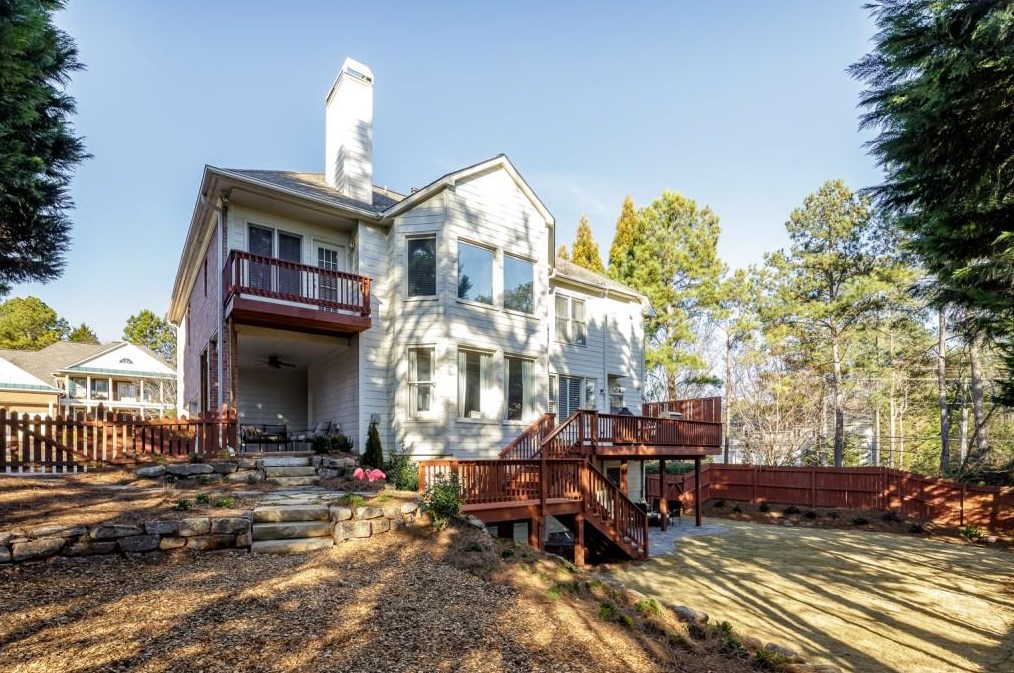 1205 Whitehall Pointe, Atlanta GA  30338-2654 exterior