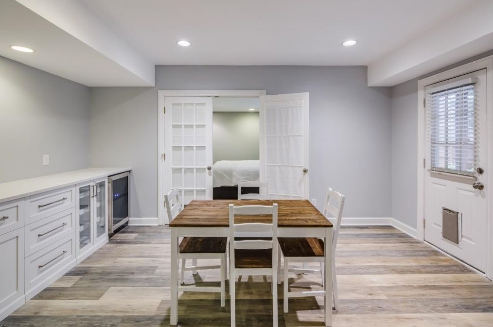 1205 Whitehall Pointe, Atlanta GA  30338-2654 exterior