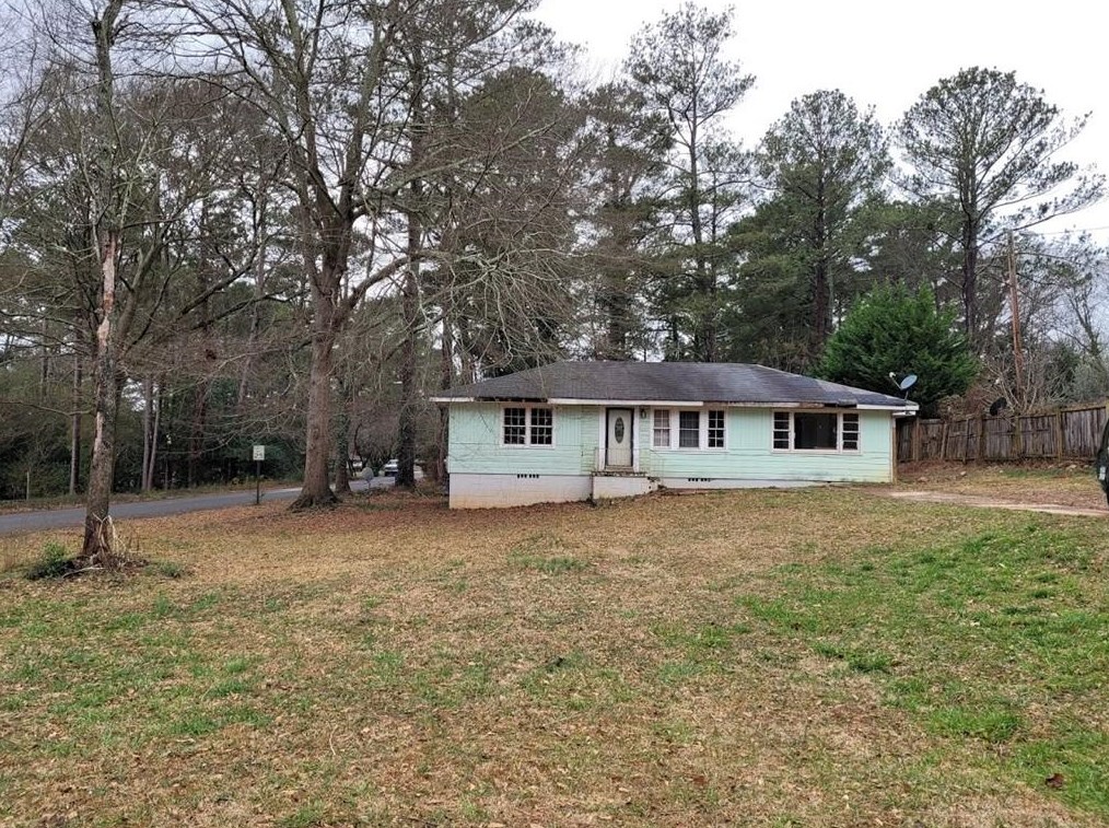 1363 Alverado Way, Decatur GA  30032-2910 exterior