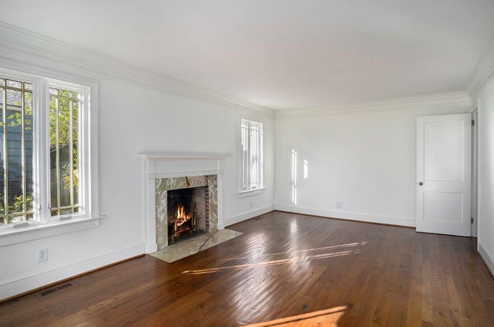 2602 Pineview Dr, Decatur GA  30030-1633 exterior