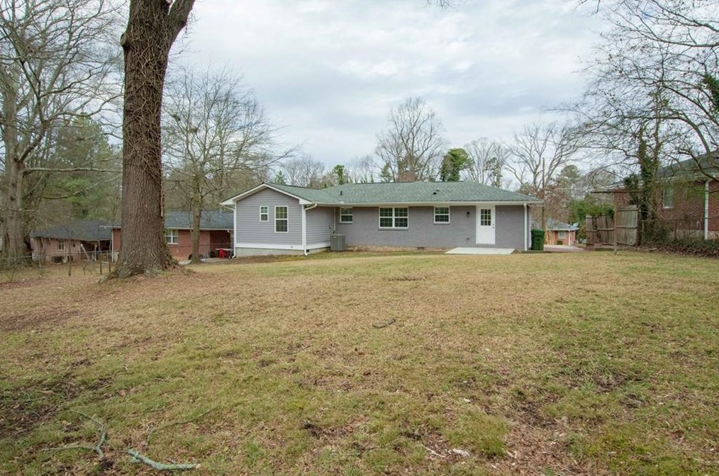 1554 Woodland Cir, Atlanta GA  30344-2739 exterior