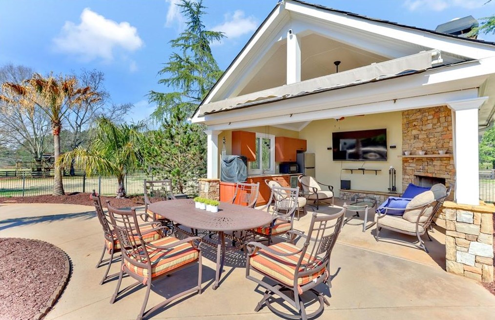 13760 Brittle Rd, Alpharetta GA 30004-3505 exterior