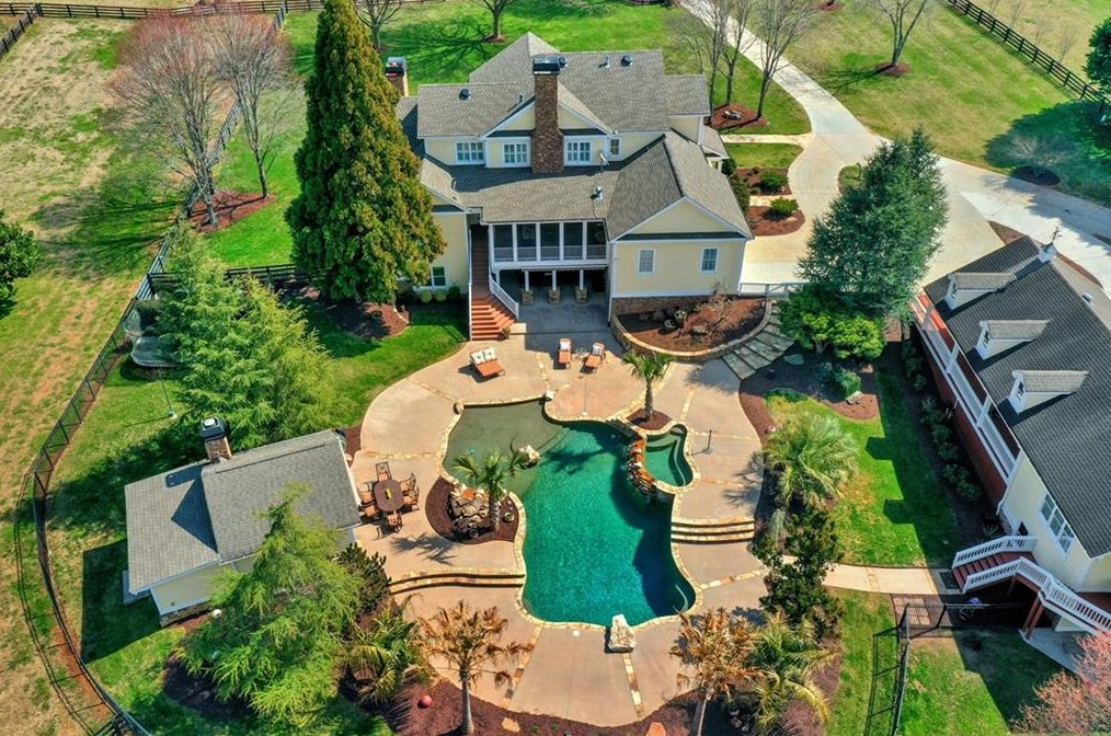 13760 Brittle Rd, Alpharetta GA 30004-3505 exterior