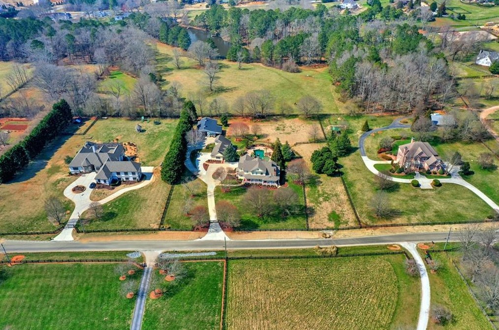 13760 Brittle Rd, Alpharetta GA 30004-3505 exterior