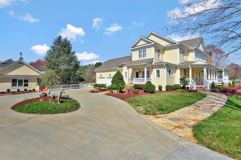 13760 Brittle Rd, Alpharetta GA 30004-3505 exterior