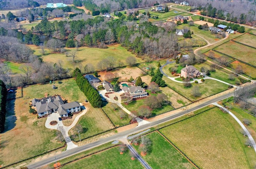 13760 Brittle Rd, Alpharetta GA 30004-3505 exterior