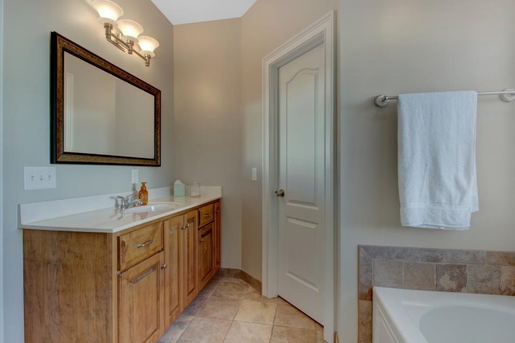 203 Brianna Blvd, Calhoun GA 30701-5009 exterior