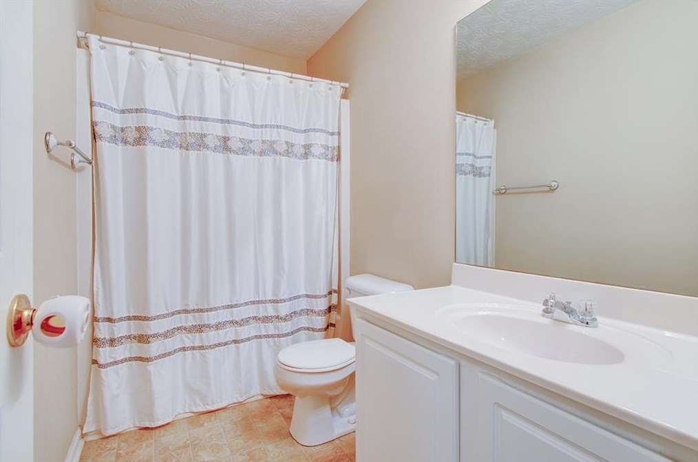 3268 High Vw Ct, Gainesville GA 30506-7211 exterior