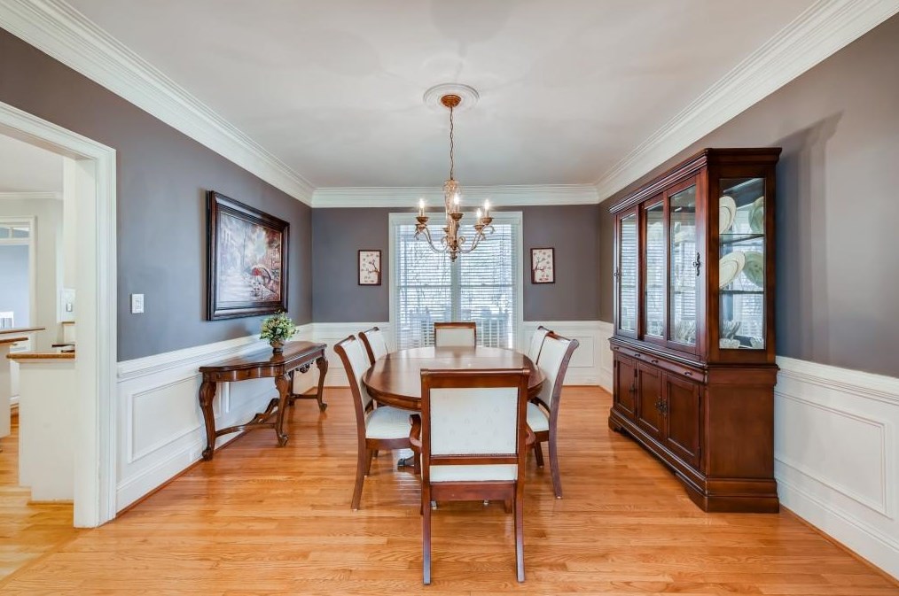 565 Guildhall Pl, Alpharetta GA 30022-8535 exterior