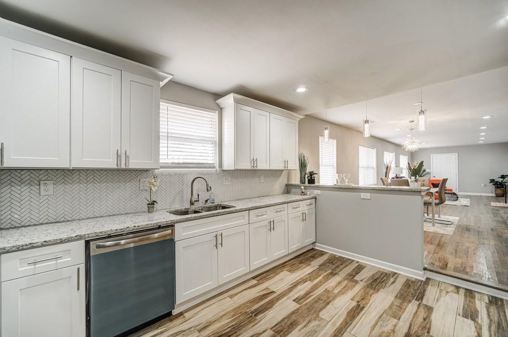 1957 Capri Dr, Decatur GA  30032-5209 exterior