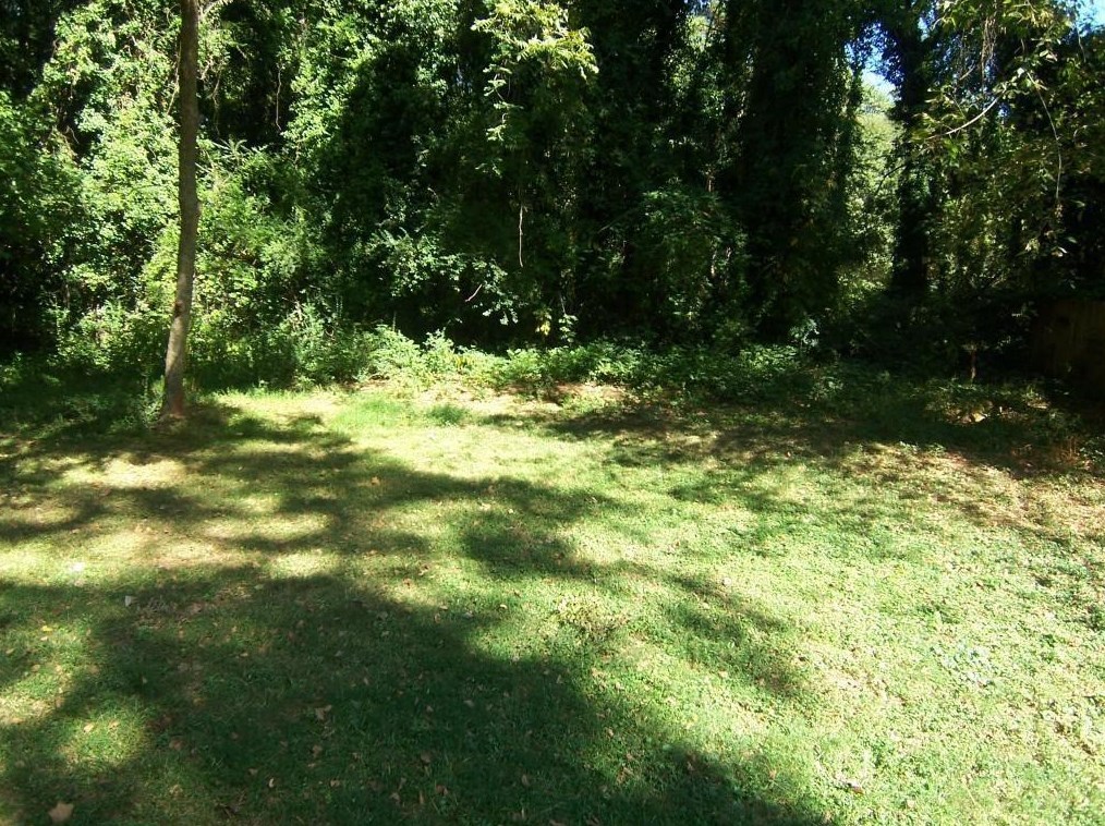 2068 Lilac Ln, Decatur GA  30032-5222 exterior