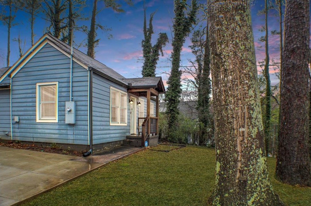 1603 Delano Dr, Decatur GA  30032-3339 exterior