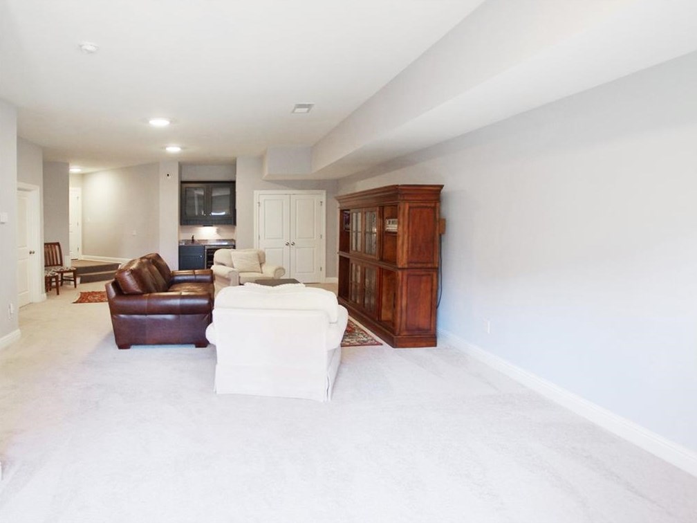 3877 Paces Lookout Dr, Atlanta GA  30339-4013 exterior