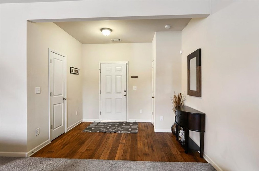 61 Aberdeen Way, Dallas GA  30132-1994 exterior