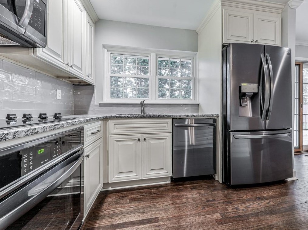 2079 Nancy Cir, Smyrna GA  30080-3850 exterior