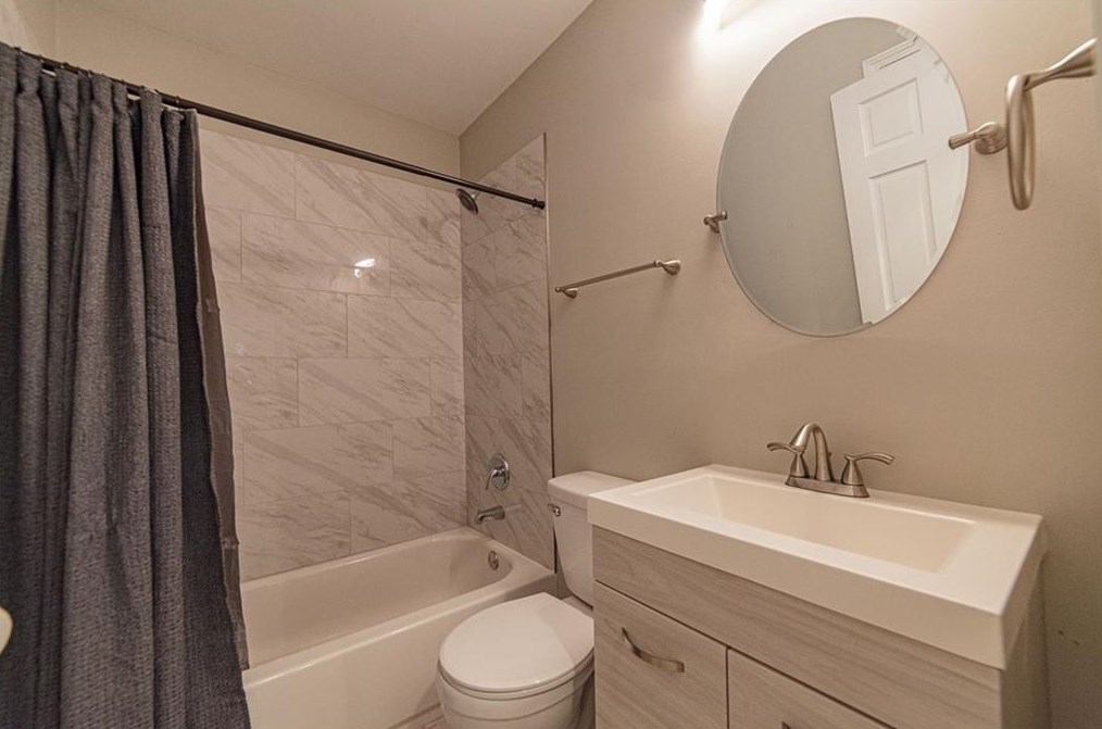 659 Parker Ave, Decatur GA 30032-3951 exterior