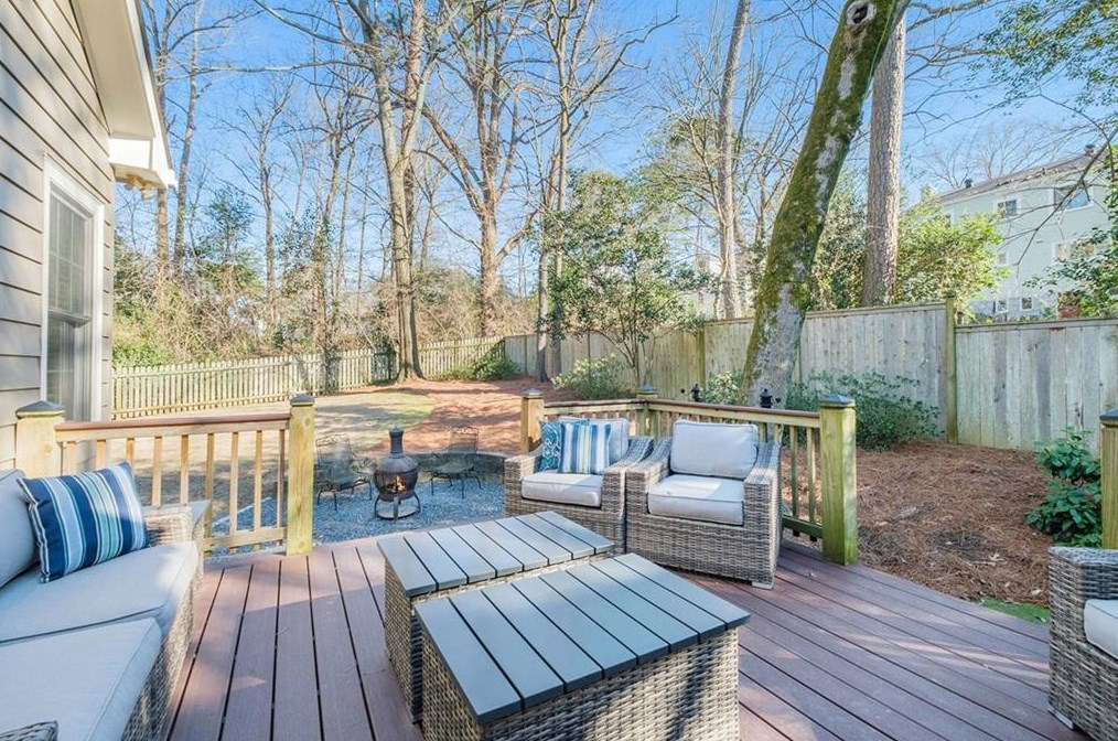 117 Chelsea Dr, Decatur GA 30030-5001 exterior