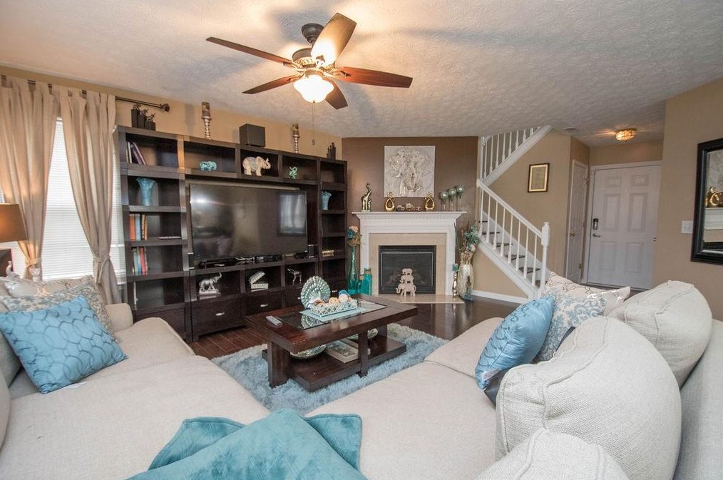 5435 Sable Bay Pt, Atlanta GA  30349-8875 exterior