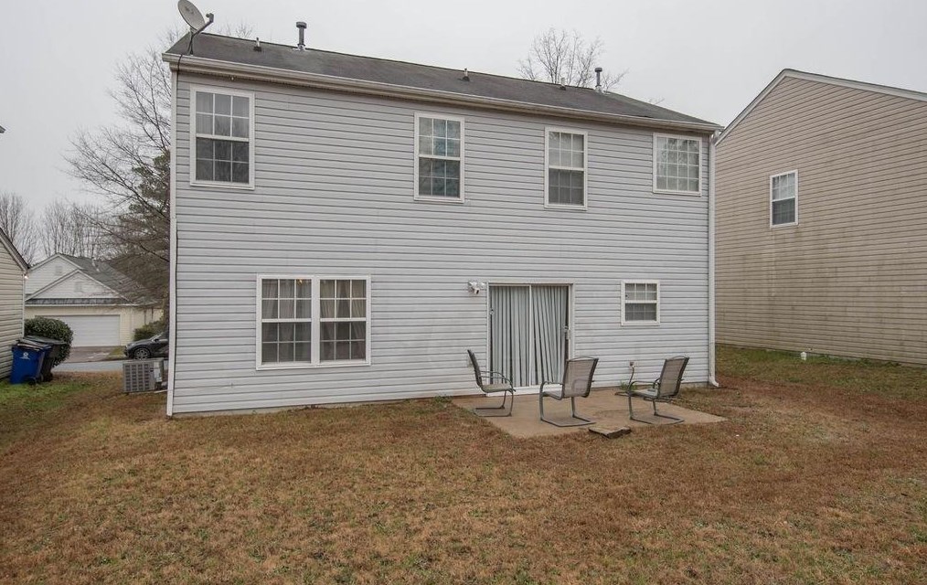 5435 Sable Bay Pt, Atlanta GA  30349-8875 exterior