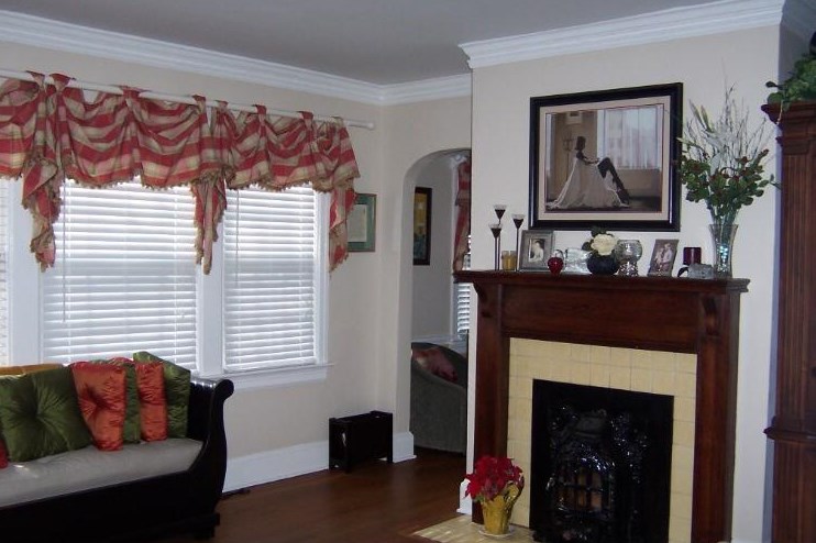 836 Ponce De Leon Ter, Atlanta GA  30306-3710 exterior