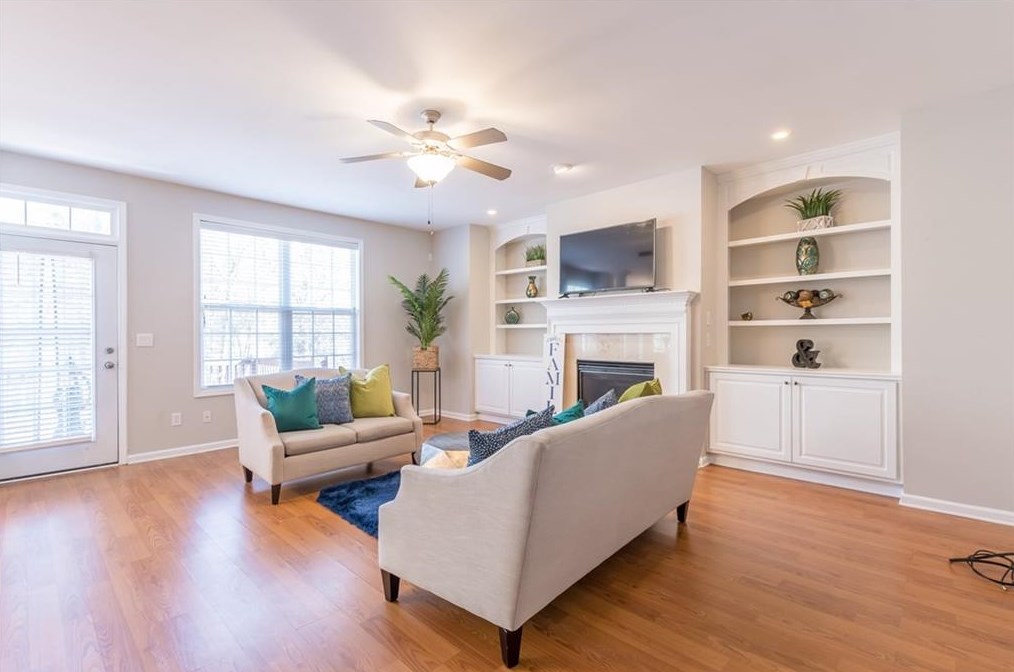 6154 Red Maple Rd, Atlanta GA  30349-1287 exterior
