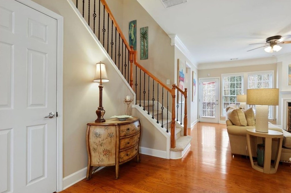 2134 Weldonberry Dr, Atlanta GA  30319-5734 exterior