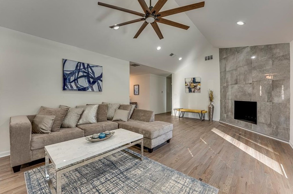 1368 Oakcrest Dr, Atlanta GA  30311-3055 exterior