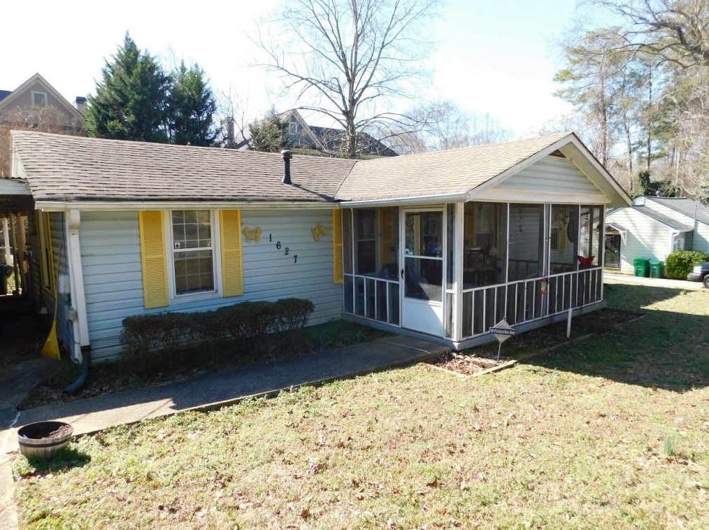 1627 Wainwright Dr, Atlanta GA  30316-2715 exterior