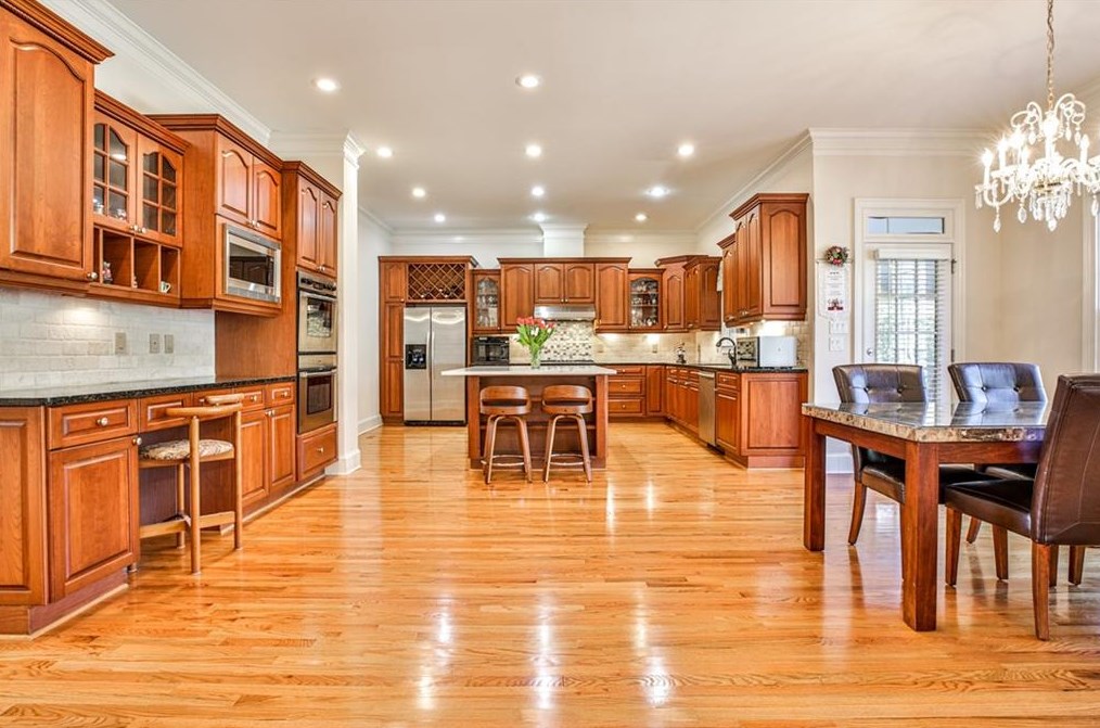 2554 Weigelia Rd, Atlanta GA  30345-3967 exterior
