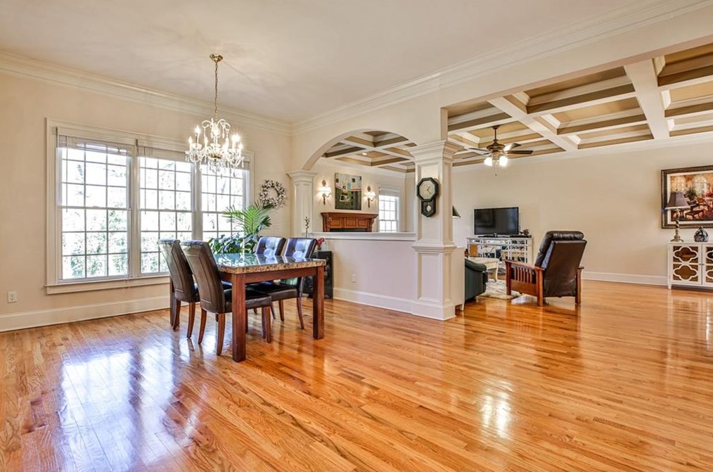 2554 Weigelia Rd, Atlanta GA  30345-3967 exterior